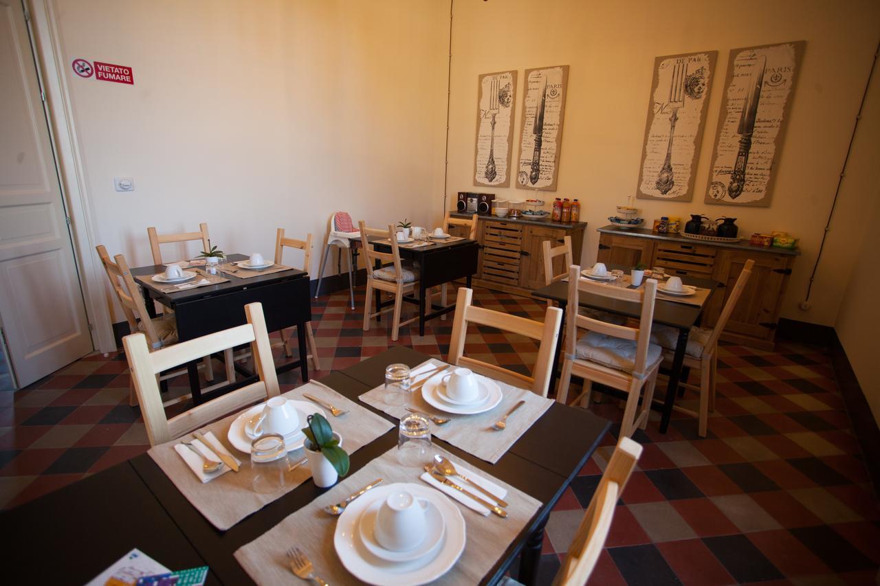 Le Stanze Del Capotreno Bed & Breakfast Bagheria Ngoại thất bức ảnh